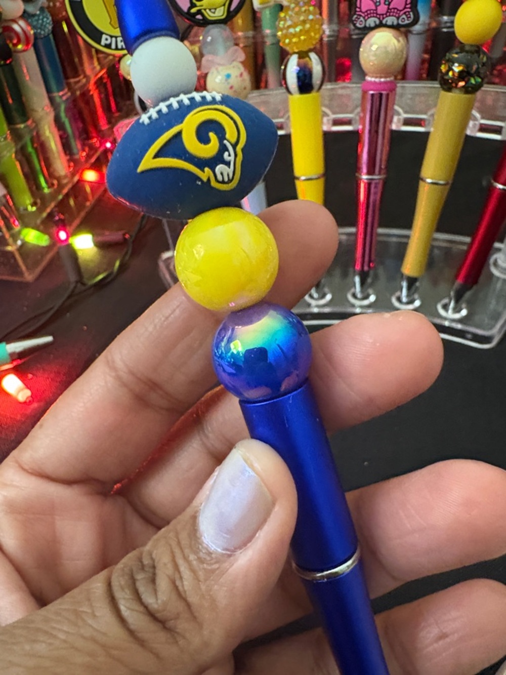 Blue Los Angeles Rams Beaded Pen - Picture 4 of 7